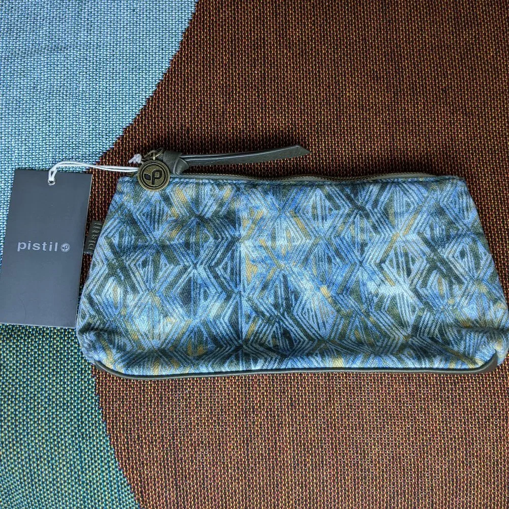 Pistil Women's Mystic All Mine Accessory Cosmetic Pouch Purse - Picture 1 of 6